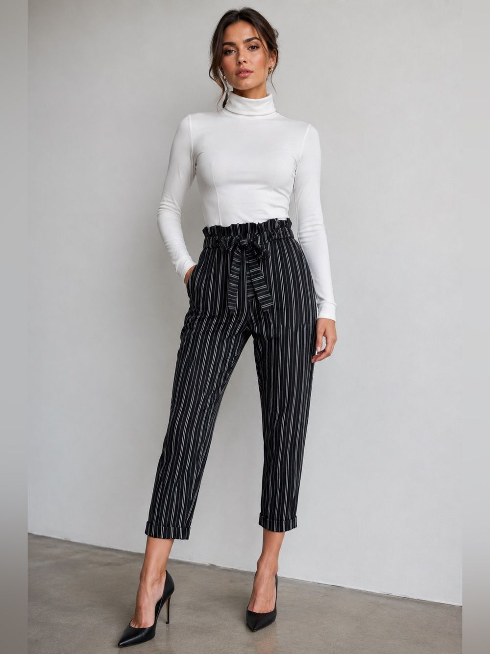 Pull & Bear Women’s Striped Belted Elastic High Waist Trousers Black White Sz M
